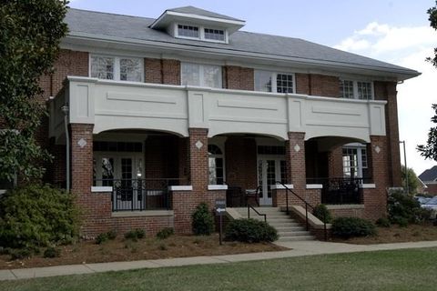 Elon University Johnston Hall — photo 2